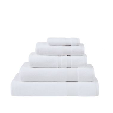 The Threadery&trade; Turkish Classic 24" x 36" Bath Mat in Bright White. View a larger version of this product image.