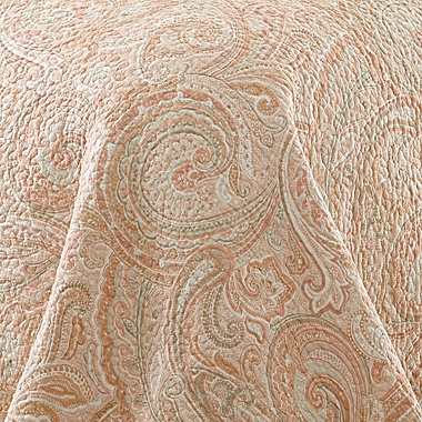 Levtex Home Spruce 3-Piece Reversible King Quilt Set in Coral. View a larger version of this product image.