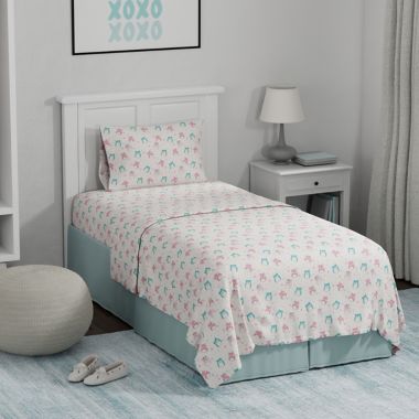 Squishmallows&trade; Morning Bird 200-Thread-Count Queen Sheet Set. View a larger version of this product image.
