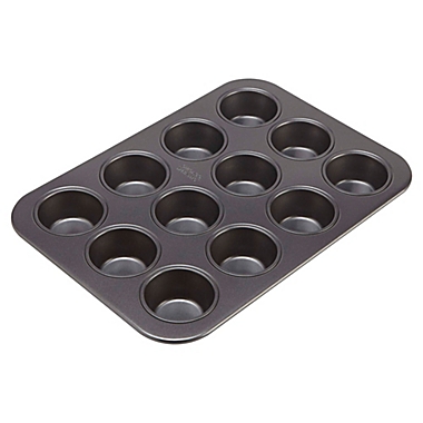 Chicago Metallic Everyday 12-Cup Muffin Pan. View a larger version of this product image.