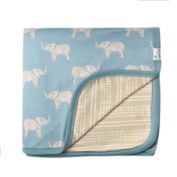 Copper Pearl&reg; Peanut 3-Layer Reversible Stretchy Quilt in Blue