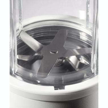 NutriBullet&reg; PRO 900 Personal Blender in White. View a larger version of this product image.