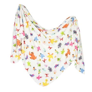 Copper Pearl&reg; Sesame Friends Knit Swaddle Blanket in Green. View a larger version of this product image.