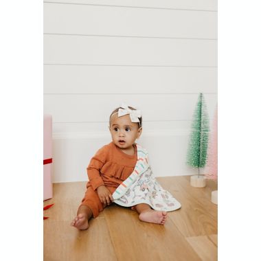 Copper Pearl&reg; 2-Pack Cindy 3-Layer Security Blanket in Pink. View a larger version of this product image.