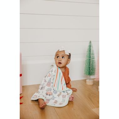 Copper Pearl&reg; 2-Pack Cindy 3-Layer Security Blanket in Pink. View a larger version of this product image.