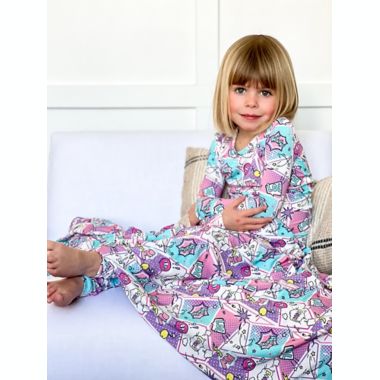 Bellabu Bear Comic Wonder Baby Blanket in Purple. View a larger version of this product image.