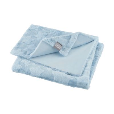 UGG&reg; Polar Carved Faux Fur Throw Blanket in Blue Stars