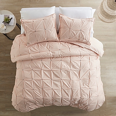 INK+IVY Masie King/California King Comforter Set in Blush. View a larger version of this product image.