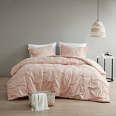 INK+IVY Masie King/California King Comforter Set in Blush. View a larger version of this product image.