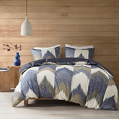 INK+IVY Alpine 3-Piece King/California King Comforter Set in Navy. View a larger version of this product image.