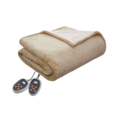 Woolrich Plush/Berber Heated Full Blanket in Tan. View a larger version of this product image.