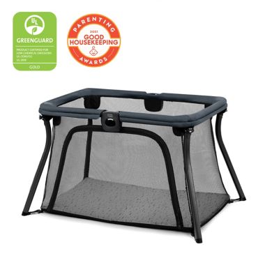 Chicco Alfa Lite&trade; Lightweight Travel Playard in Midnight. View a larger version of this product image.