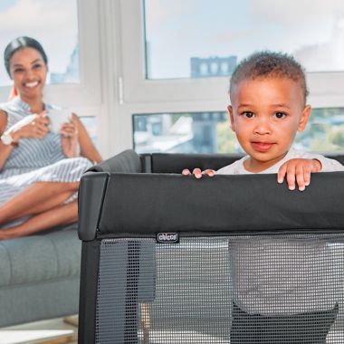 Chicco&reg; Dash&trade; Instant Setup Playard in Charcoal. View a larger version of this product image.