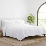 Home Collection Floral Stitch Quilt Set