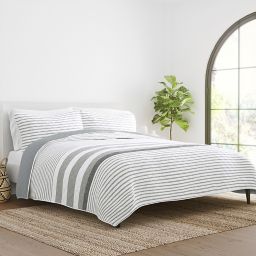 Home Collection Summer Stripes 3-Piece Reversible Quilt Set