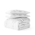 Alternate image 1 for Home Collection Sprouting Vines Striped 3-Piece Reversible Quilt Set