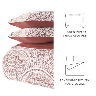 Home Collection Scallop Reversible Quilt Set. View a larger version of this product image.