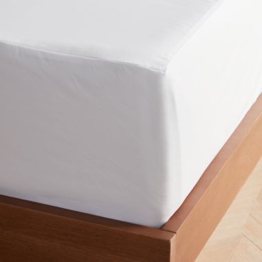 Claritin&reg; Cotton Mattress Protectors Queen. View a larger version of this product image.