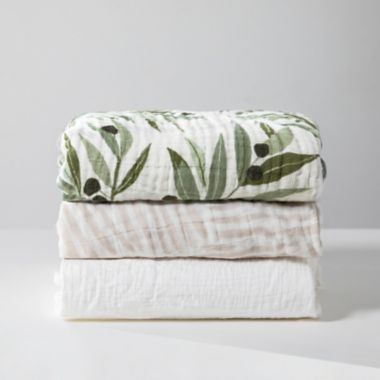 Babyletto&reg; Organic Cotton Muslin Standard Crib Sheet. View a larger version of this product image.