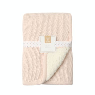 ever &amp; ever&trade; Seed Stitch Sherpa Back Blanket in Rosewater. View a larger version of this product image.