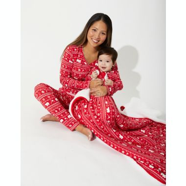 Bellabu Bear Polar Isle Sherpa Baby Blanket in Red. View a larger version of this product image.