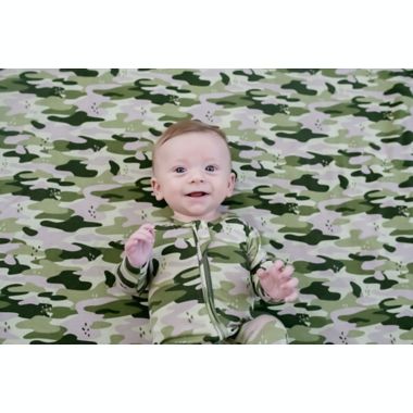 Bellabu Bear&reg; Camo 2-Layer Reversible Bamboo Blanket in Green. View a larger version of this product image.