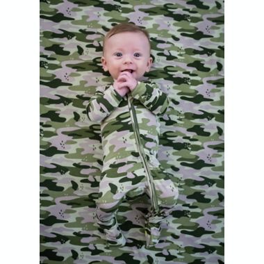Bellabu Bear&reg; Camo 2-Layer Reversible Bamboo Blanket in Green. View a larger version of this product image.
