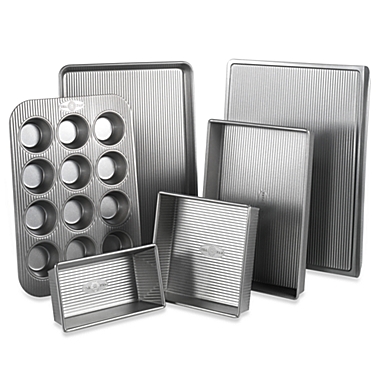 USA Pan Nonstick 6-Piece Bakeware Set. View a larger version of this product image.