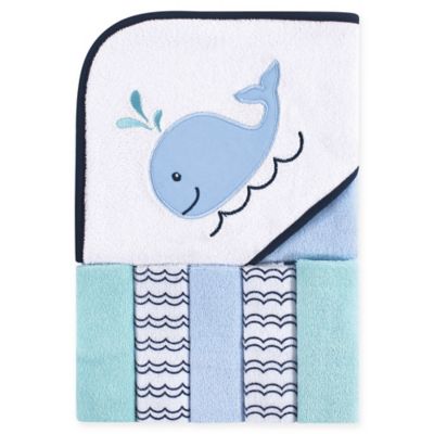 hooded towel and washcloth set