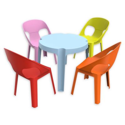 childrens table and four chairs