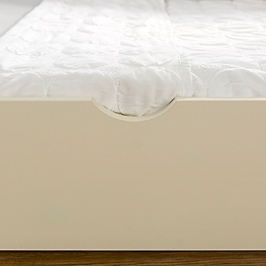 Forest Gate&trade; Charlotte Solid Wood Twin Trundle Bed in White. View a larger version of this product image.