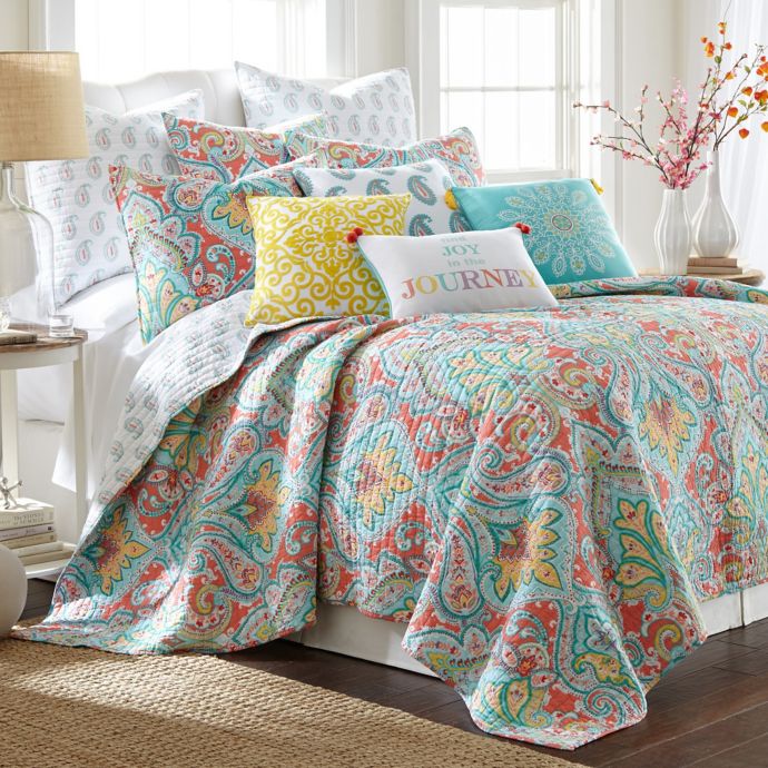 bed bath and beyond quilts