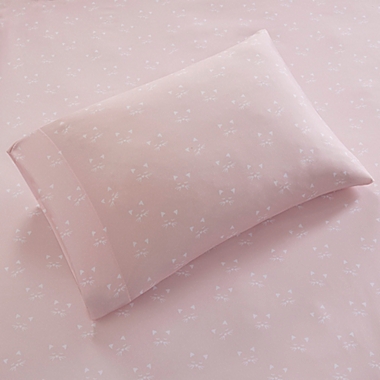 Intelligent Design Novelty Cat Printed Queen Sheet Set in Pink. View a larger version of this product image.