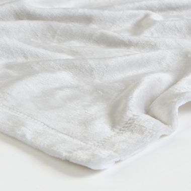 Camo 50-Inch x 60-Inch Fleece Blanket. View a larger version of this product image.