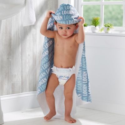 monogrammed hooded baby towel