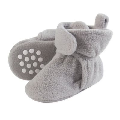 luvable friends fleece booties