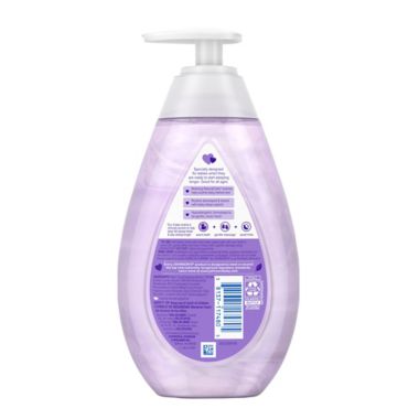 Johnson's&reg; Bedtime&reg; 13.6 oz Moisture Wash. View a larger version of this product image.