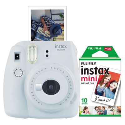 Fujifilm Instax 9 Mini Camera Bundle in Smokey White