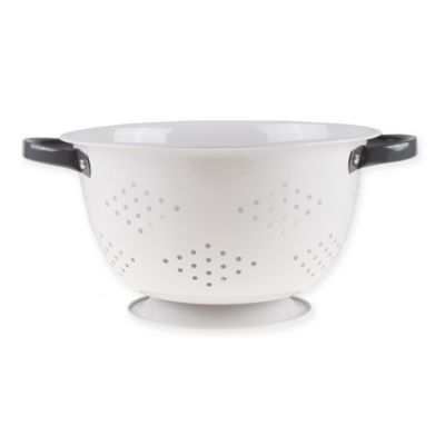 white colander