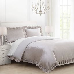 Fayella Comforter Set