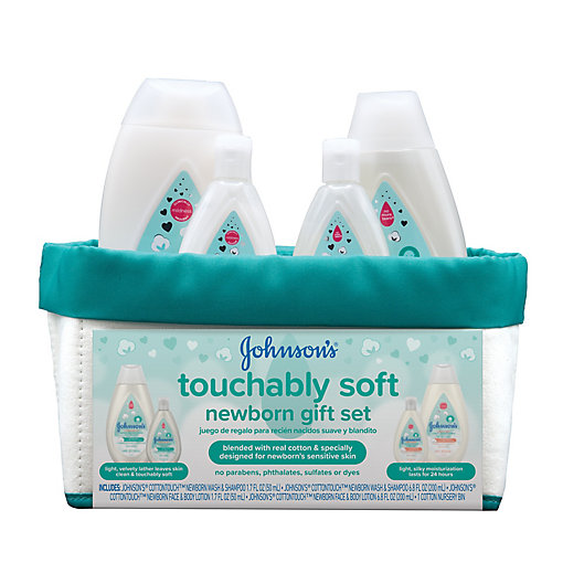 Alternate image 1 for Johnson & Johnson® Cotton Touch Newborn Baby Gift Set
