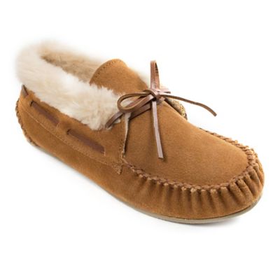 minnetonka moccasins womens slippers