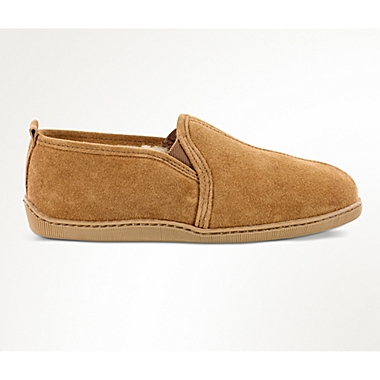 Minnetonka&reg; Twin Gore Sheepskin Men&#39;s Slipper. View a larger version of this product image.