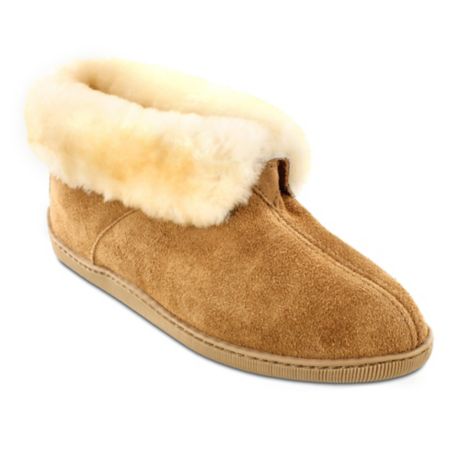 minnetonka sheepskin ankle boot
