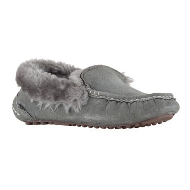 Lamo&reg; Aussie Size 6 Women's Moccasin in Charcoal. View a larger version of this product image.