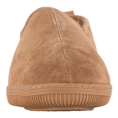 Lamo&reg; Romeo Size 12 Men&#39;s Slippers in Chestnut. View a larger version of this product image.