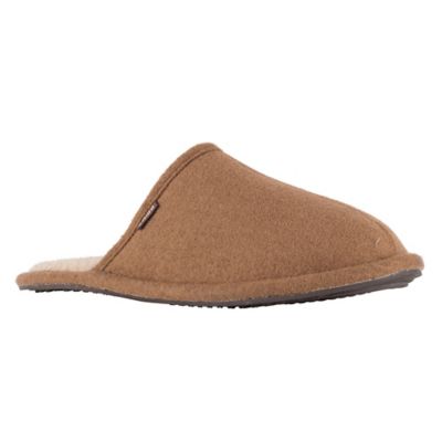 Lamo® Landon Wool Men's Slipper in Chestnut | Bed Bath & Beyond