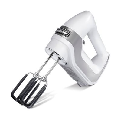 hand mixer with plastic beaters