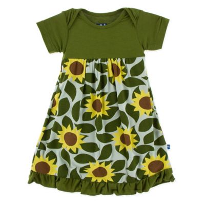 newborn green dress