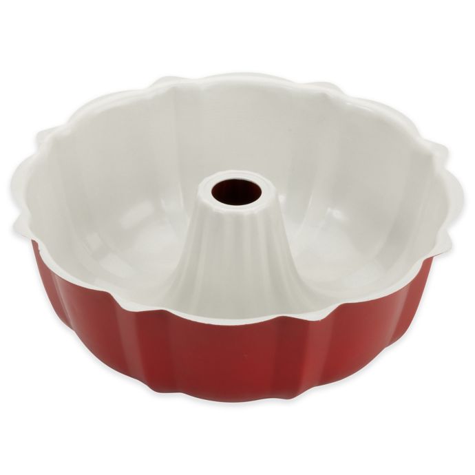 Good Cook® 9.5-Inch Non-Stick Fluted Bundt Pan in Red | Bed Bath & Beyond